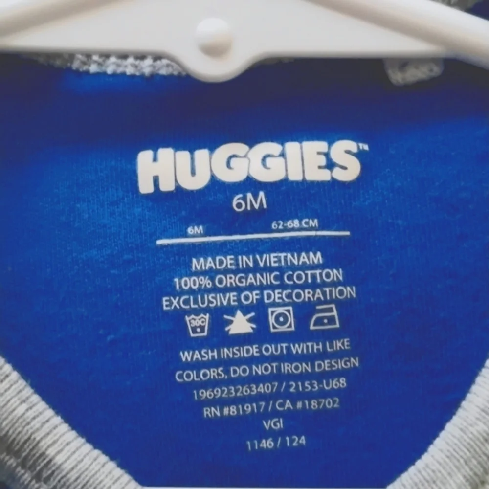 Blue Baby Onesie with 'Free Hugs' Print - Picture 3 of 4